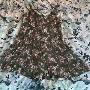 AEO Green Floral Pleated Cutout Dress - Sz L